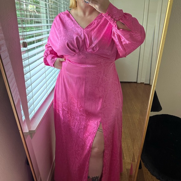 Wedding guest dress - Picture 2 of 5